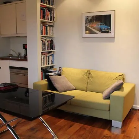 Comfortable Flat Close To The City Centre