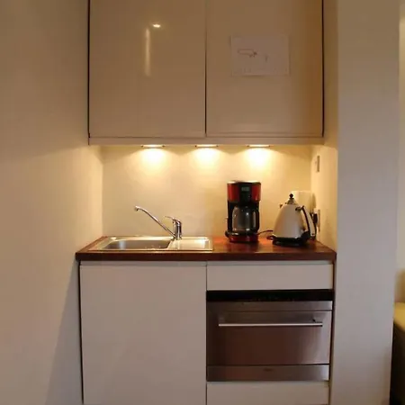 Comfortable Flat Close To The City Centre *